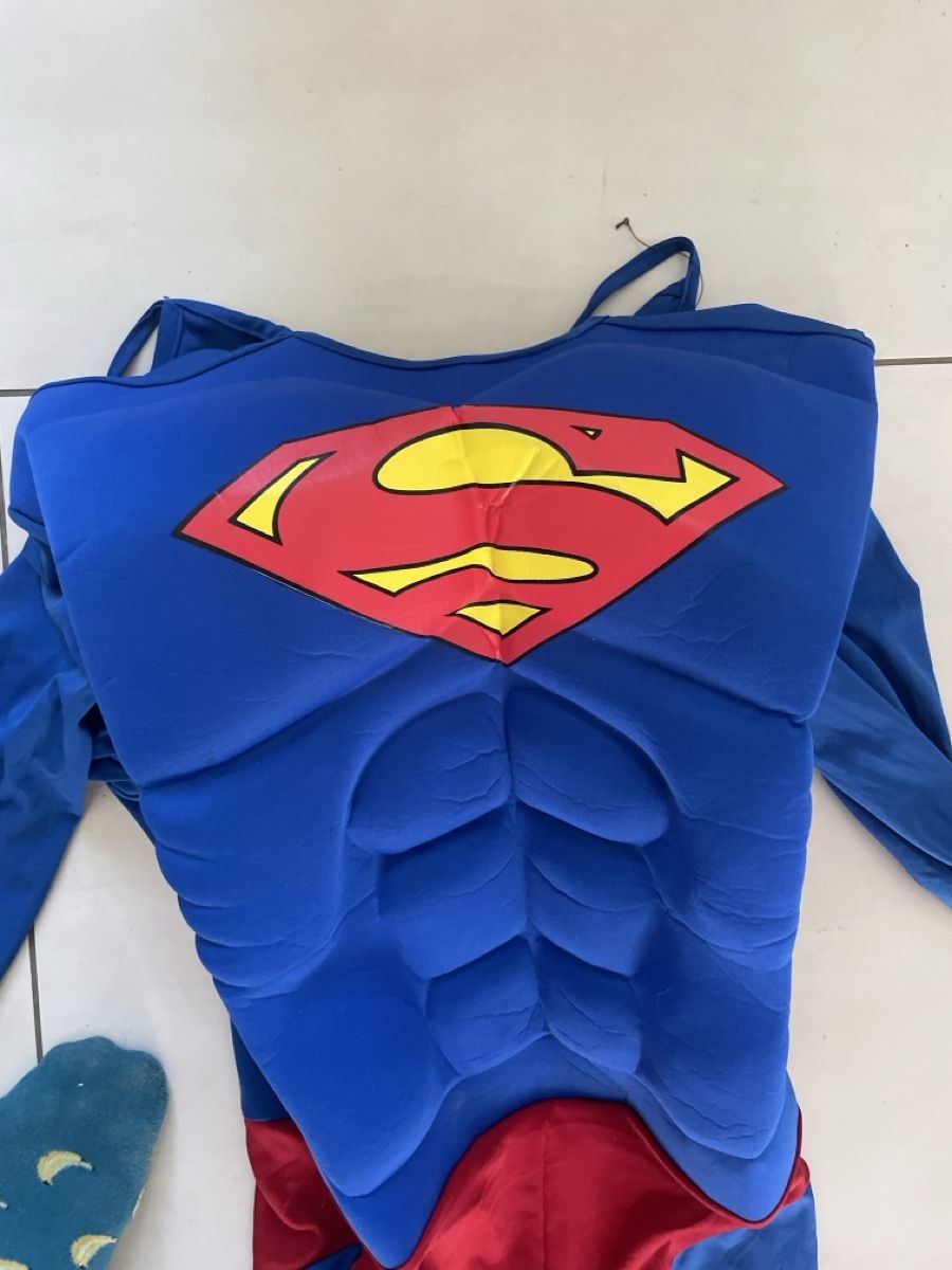 Costumi: Supermankostüm – Usato da Thun venduto da Villawisteria 1