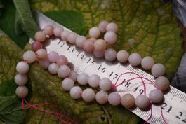 Opal Rosa     Facettiert    Strang    ab 1.-  Auktion