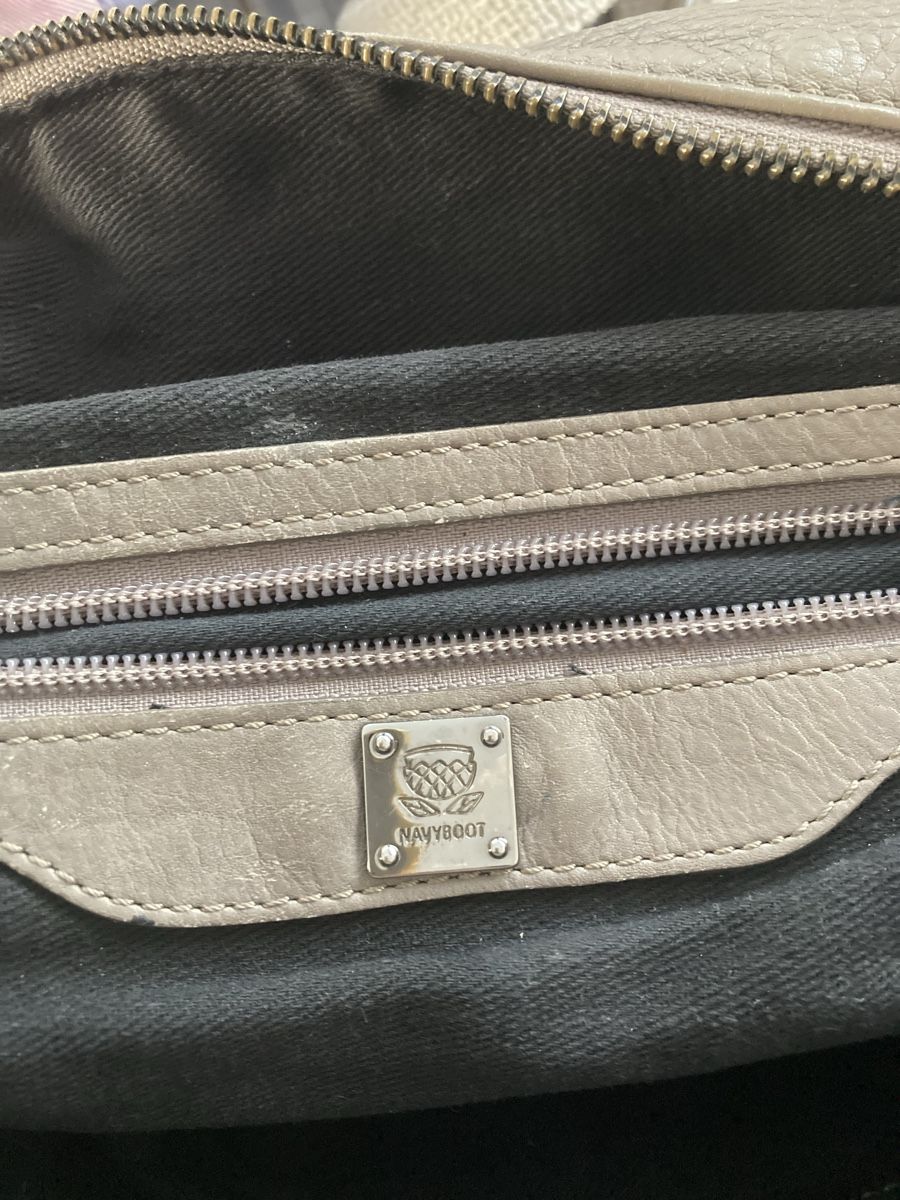 Navyboot Sacs femmes: NAVYBOOT Handtasche Leder  – D'occasion à Zürich par mar_yb5j 3