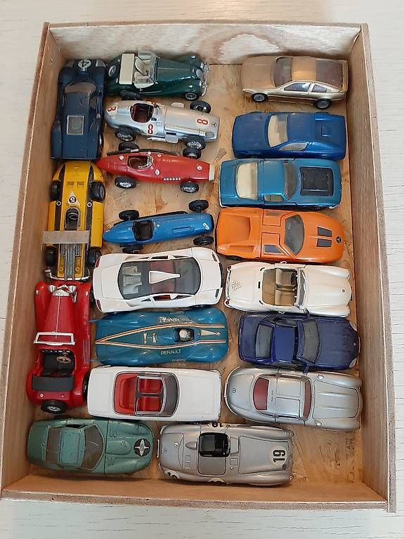 Modellini d'auto: Modelautosammlung Grösse 1/43 – Usato da Kreuzlingen venduto da kug_pct6 3
