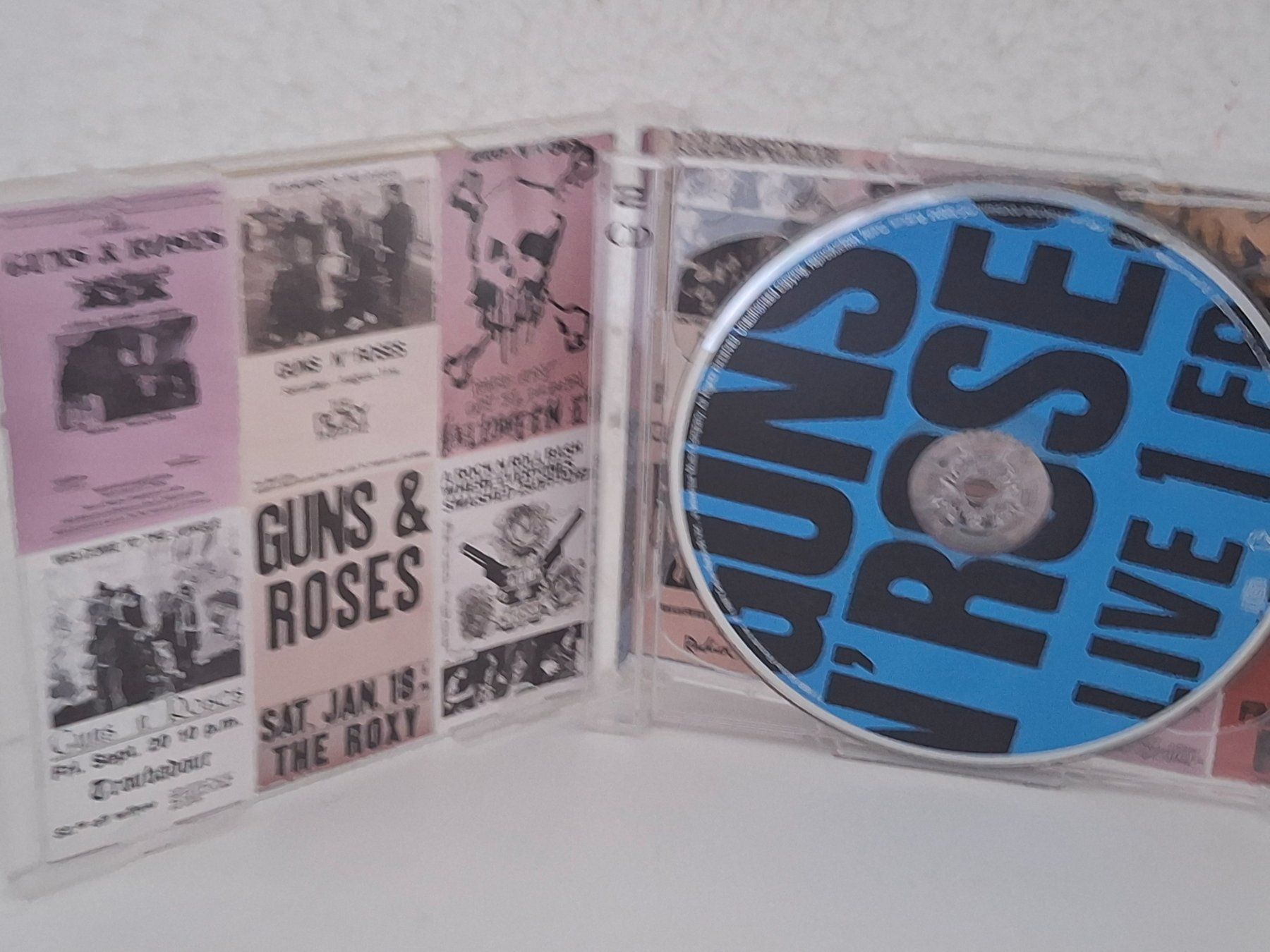 CD: CD Guns N' Roses -  Live Era '87-'93 CD gebraucht – Usato da Aarberg venduto da Jackup1 3