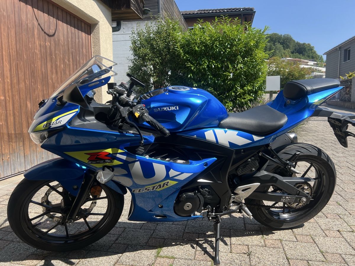 Suzuki Route: Suzuki GSX R125 – Défectueux à Hinwil par CW1982 1