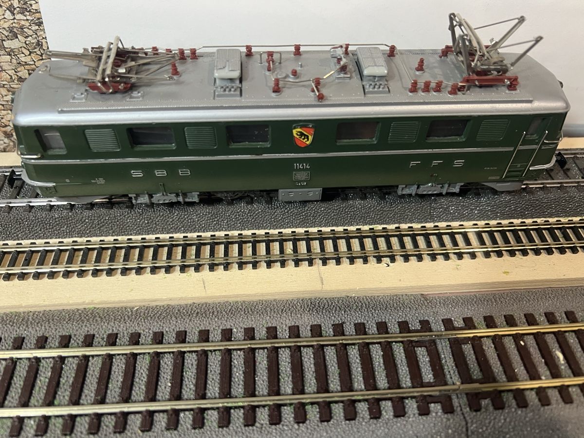 Märklin Modelleisenbahnen: Märklin SBB Ae6/6 – Gebraucht aus Dübendorf von Troggy 2