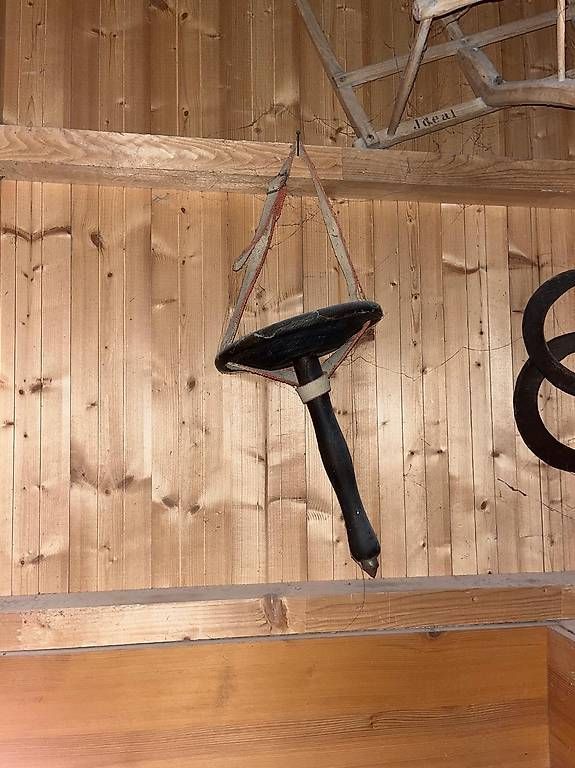 Stühle: Alter Melkstuhl  – Gebraucht aus Hägendorf von phi_6sbl