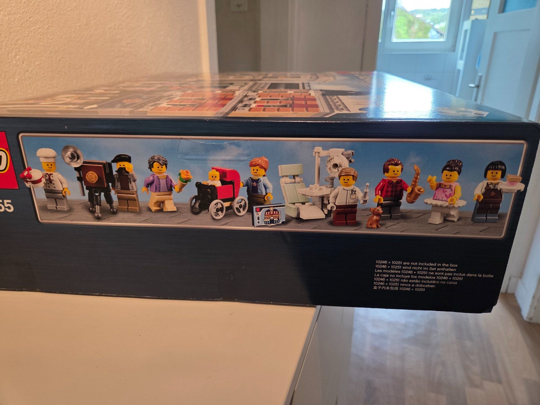 Lego Kit di costruzioni: Lego Creator Expert 10255 Assembly Square Neu – Nuovo e nell'imballaggio originale da Rüttenen venduto da Loier0 2