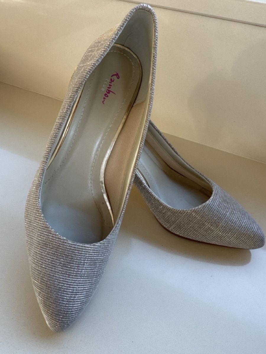 Rainbow Scarpe da donna: Schuhe grosse 38 Marke Rainbow – Usato da Adligenswil venduto da goverla11