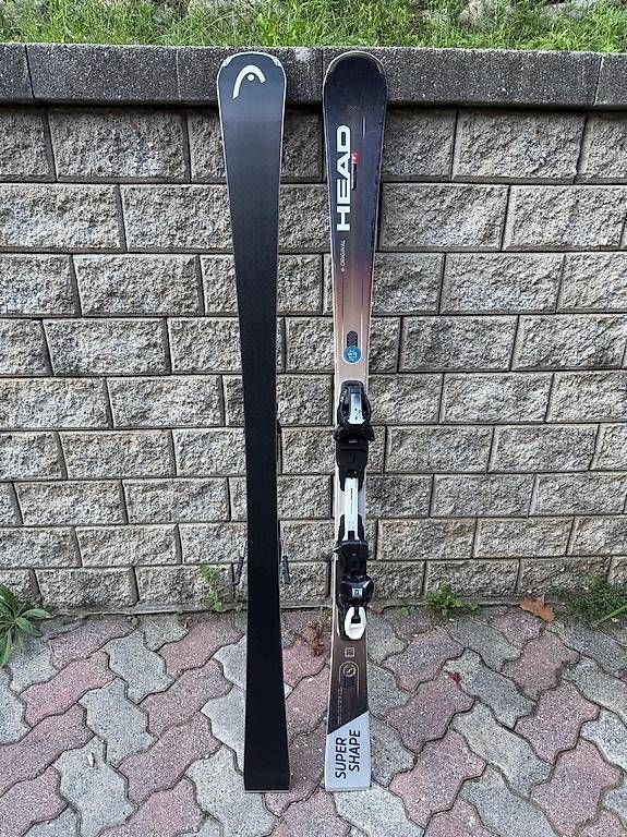 Skis: Sci head  – Gebraucht aus Bosco Luganese von palm73