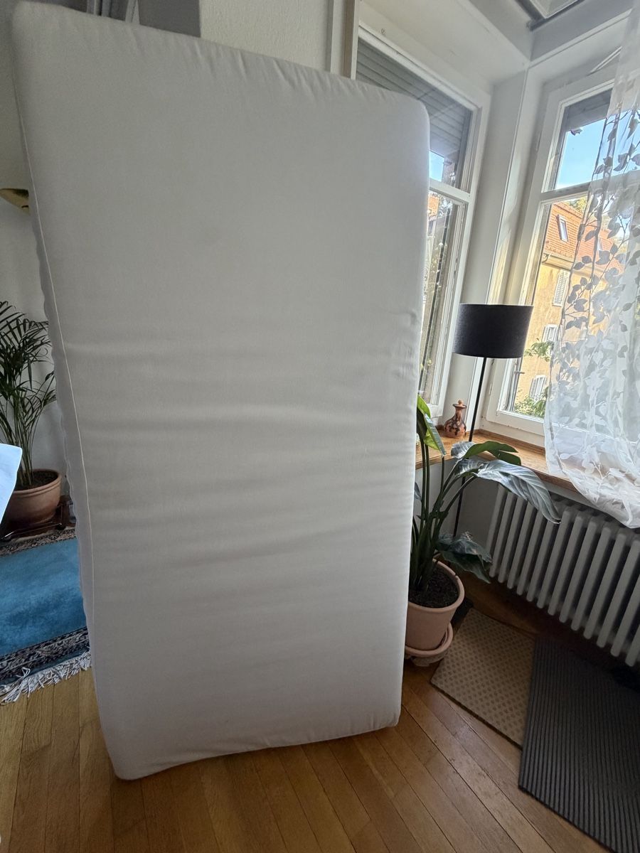 Matelas: Matratze 90x200 cm  – D'occasion à Zürich par elg_rqw7