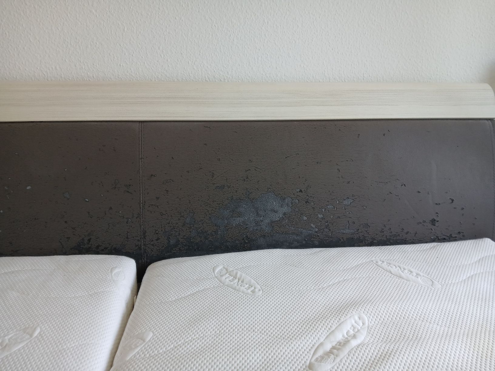 Lits: Bed Frame with Mattress, Vito, Double, Grey Fabric, Used – D'occasion à Dübendorf par rol_fm6d 3