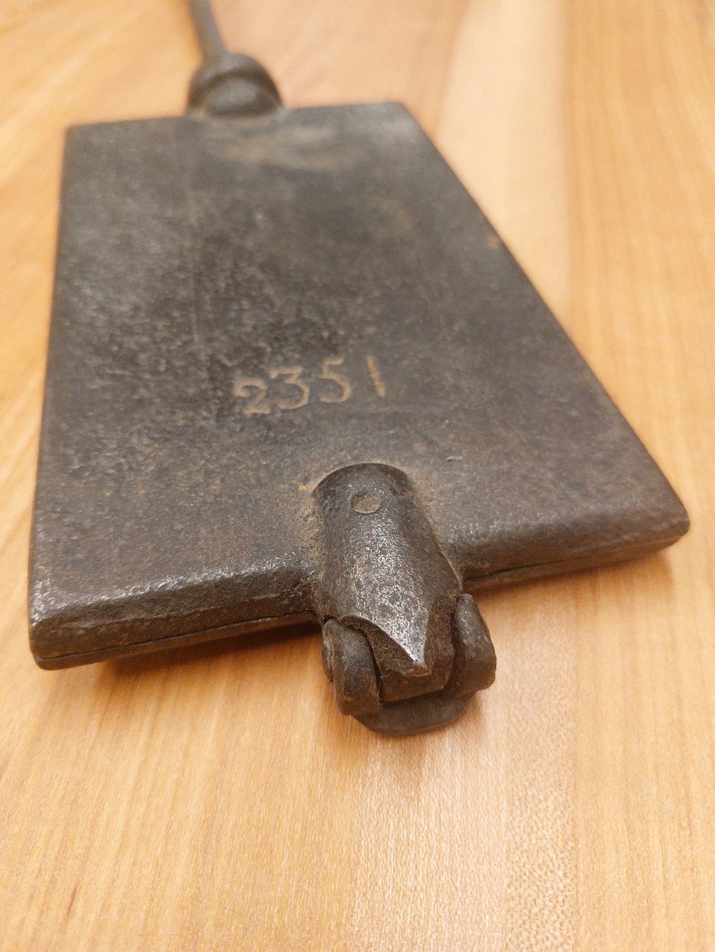 Backformen: Antikes Waffeleisen um anfangs 1800 – Gebraucht aus Ganterschwil von HeidiuPeter 1