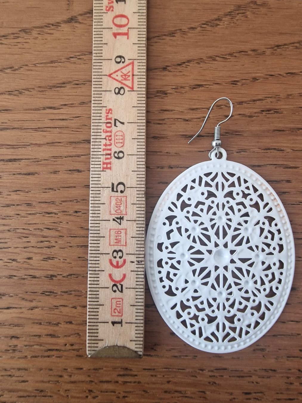 Orecchini pendenti & Orecchini a lobo: Ein Ohrring oval weiss filigran – Nuovo (secondo la descrizione) da Meierskappel venduto da HeartWear 2