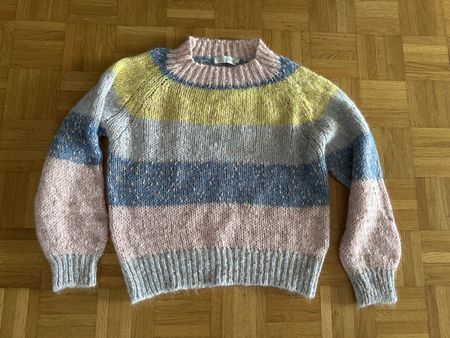 Rich & Royal Pastel Knit Sweater XS/S