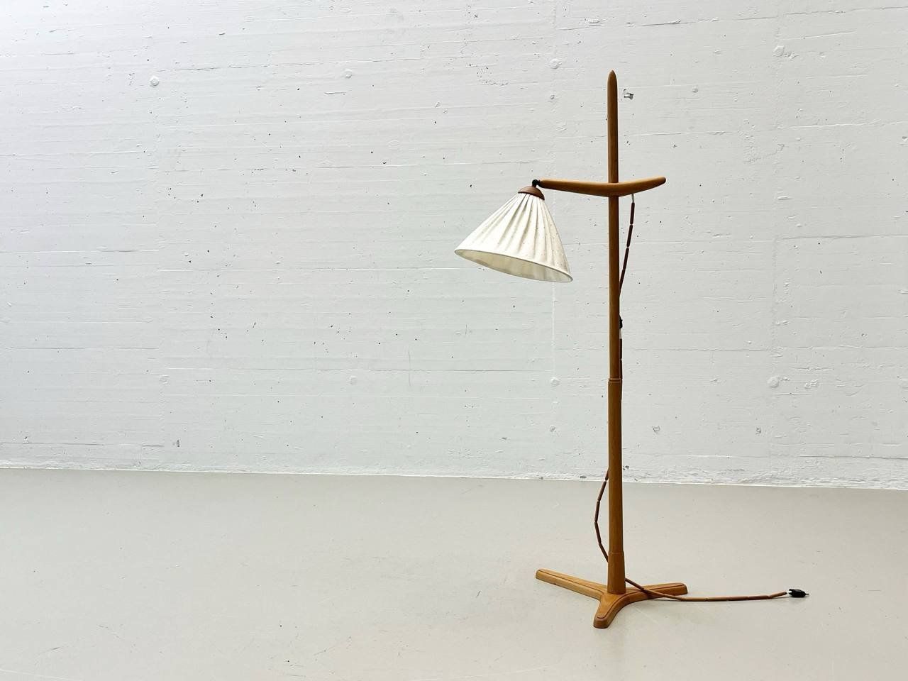 Temde Leuchten Lampade: Lampada da terra Temde in faggio, anni '60 – Usato da Locarno venduto da MoeGe_Locarno 8