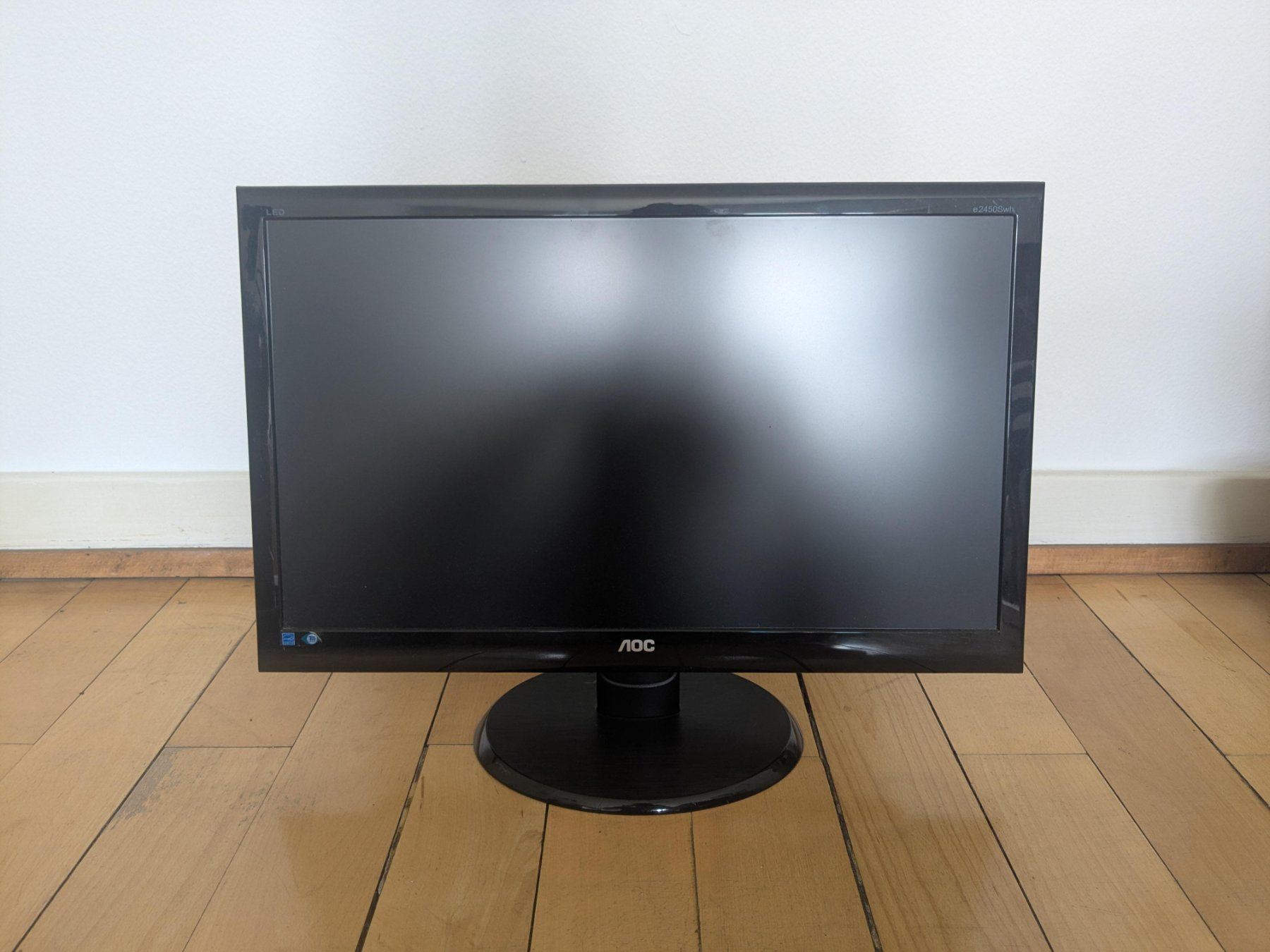 AOC Monitor: Bildschirm / Zweitbildschirm – Usato da Zürich venduto da reb_gdl9