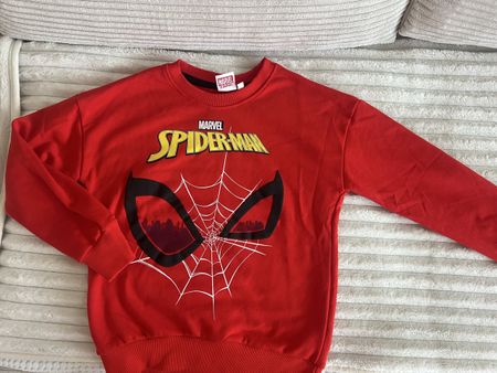 SPIDERMAN PULLOVER MARVEL NEU 128