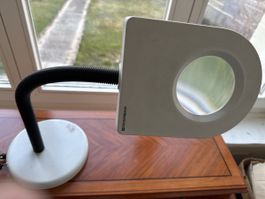 Lampe loupe de table Eschembach - Lumière parfaite!