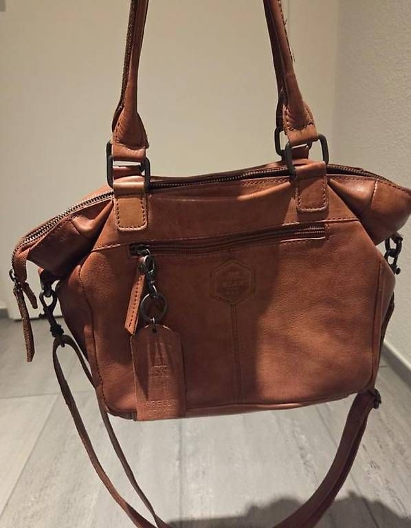 Taschen für Damen: Dunkelbraune Ledertasche (Marke Bear) – Gebraucht aus Herisau von lia17 3