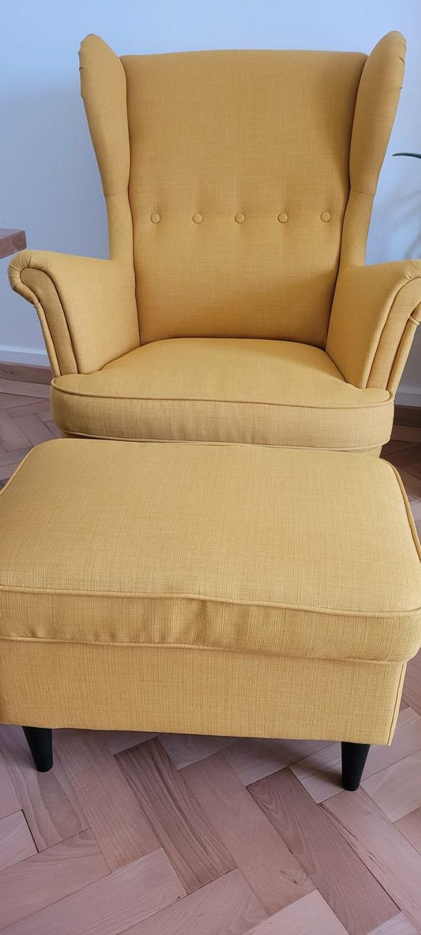 Ikea Sessel: IKEA STRANDMON Sessel + Hocker, Tibbleby gelb – Gebraucht aus Zürich von ipa_dj99