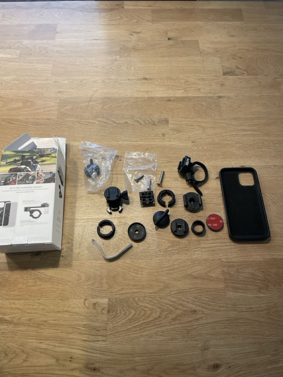 SP Connect Fahrradhalterungen: SP Connect mit Zubehör IPhone 12 – Gebraucht aus Willisau von Budy02