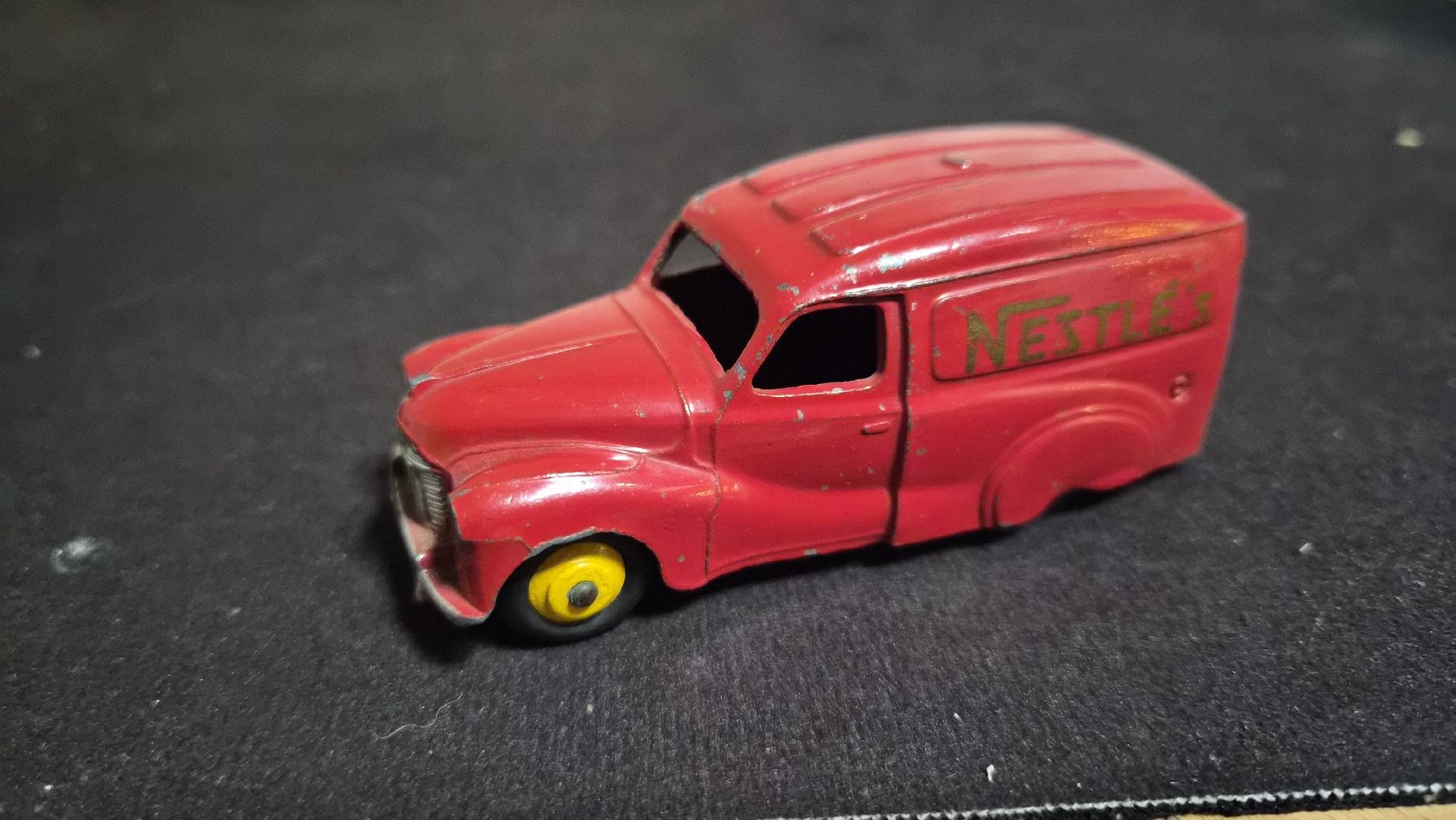 Dinky Toys Modellautos: dinky toys Austin van  – Gebraucht aus Sihlwald von Blaumeisli45 3