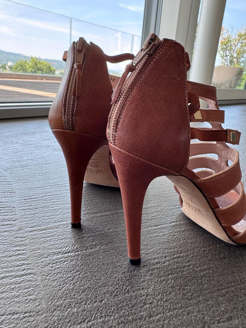 Stuart Weitzman Scarpe da donna: Stiefel Weitzman High-Heel-Sandalette Gr38 – Usato da Zürich venduto da Rymira 4