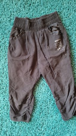 Reebok Kinder Trainingshose Gr. 128cm, Schwarz, Top Zustand!