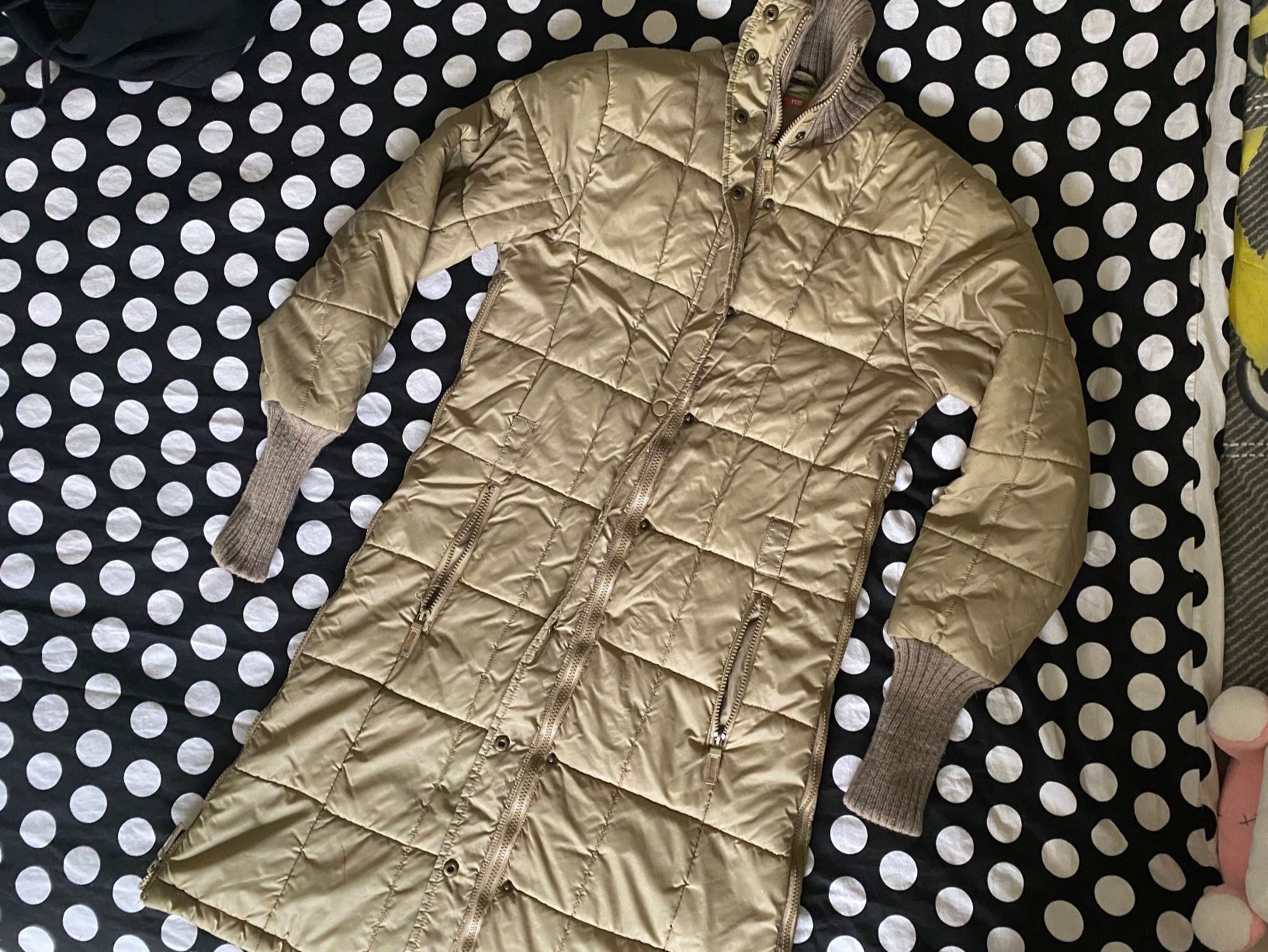Giacche: Veste doudoune VERSION SUD beige – Usato da Zürich venduto da tbrqi