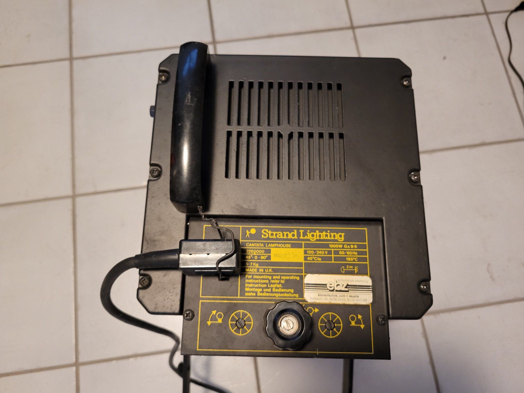 Lampen: Scheinwerfer CANTATA 26 44 – Gebraucht aus Lobsigen von liv_dx9r 2