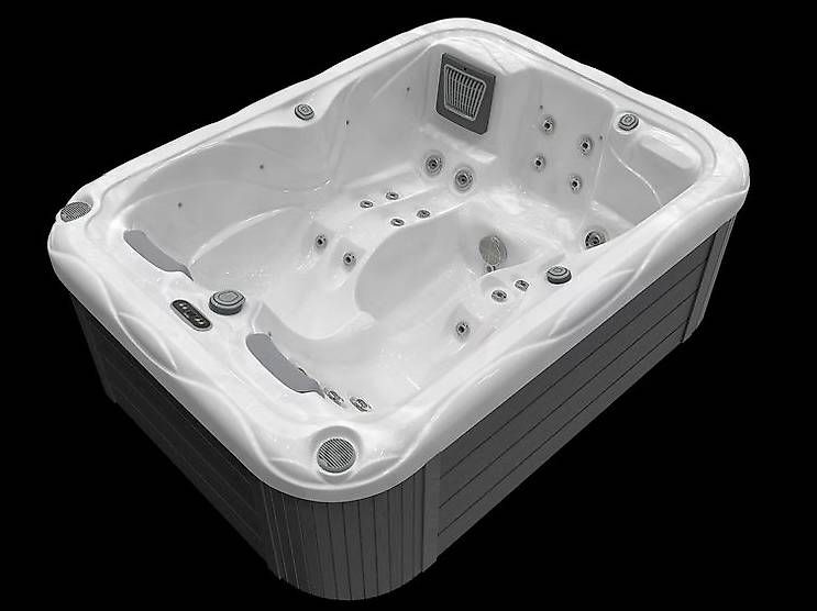 Jacuzzi Whirlpool: Whirlpool – Gebraucht aus Rothrist von Bazo69 2