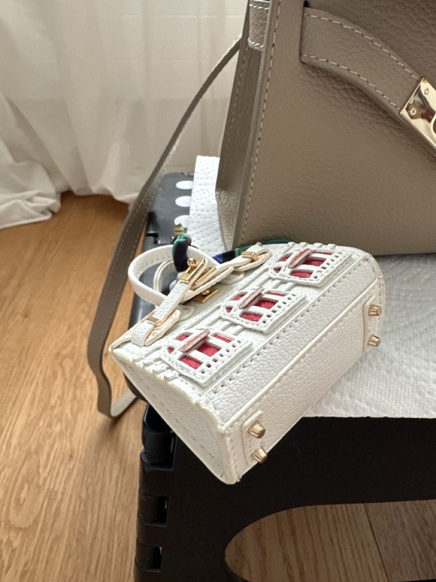 Sacs femmes: Leder Handtasche – D'occasion à Zug par life-style0202 5