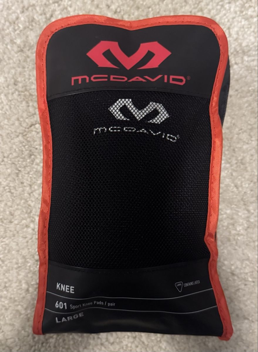 Protezioni & Imbottiture: MCDAVID Knee Pads – Nuovo (secondo la descrizione) da Neerach venduto da Jenny55555