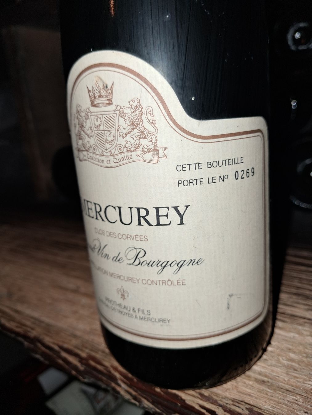 Vino: Mercurey "Clos des Corvées" 1981 – Nuovo e nell'imballaggio originale da Le locle venduto da juliensaran 3