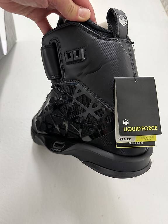 Scarpe da uomo: New liquid Force Flex 4D 43-44 NP590.- – Usato da Le Mont-sur-Lausanne venduto da swisssail 5