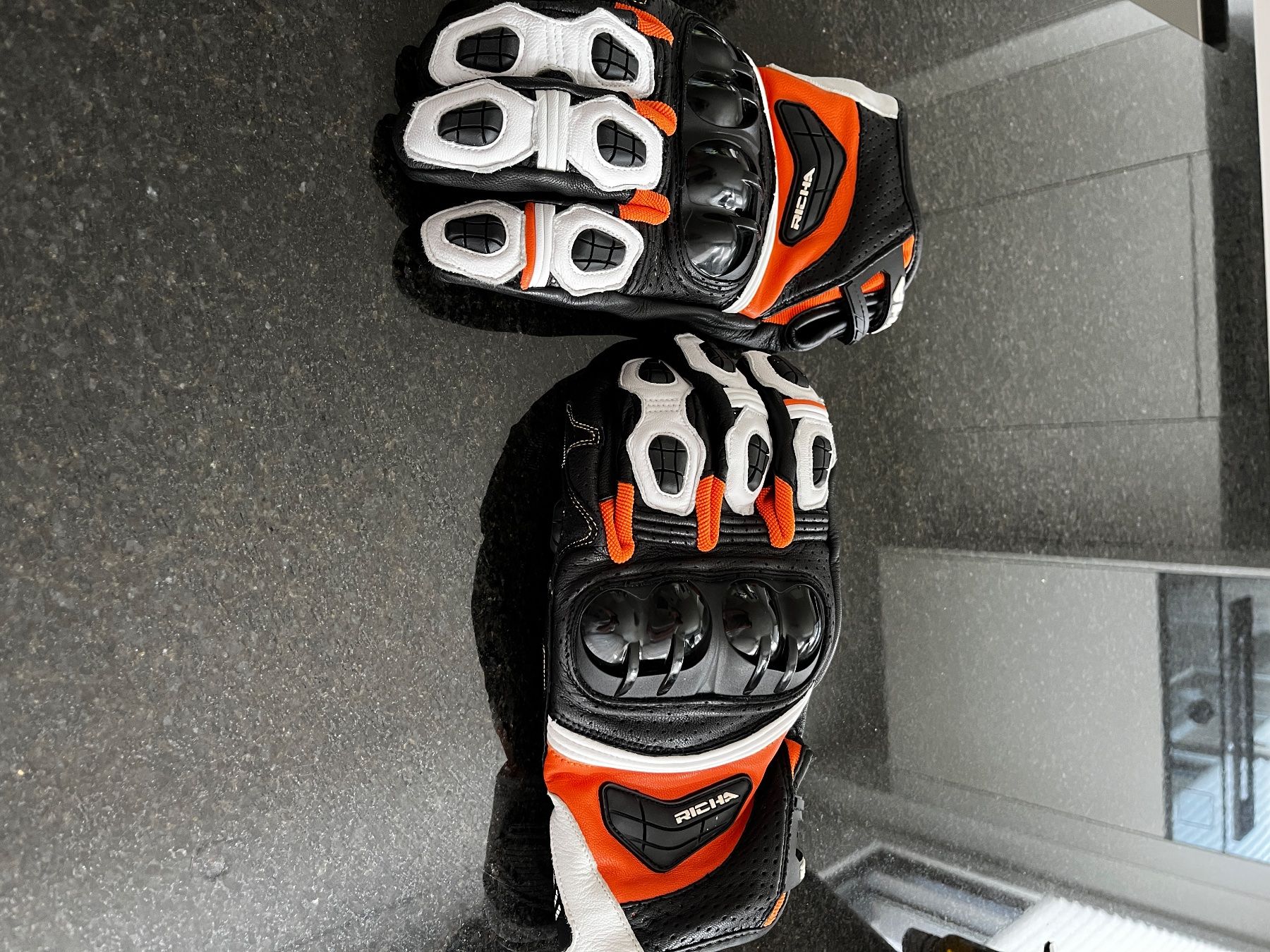 Gants & mitaines : Motorradhandschuhe Richa – D'occasion à Turgi par ktm96