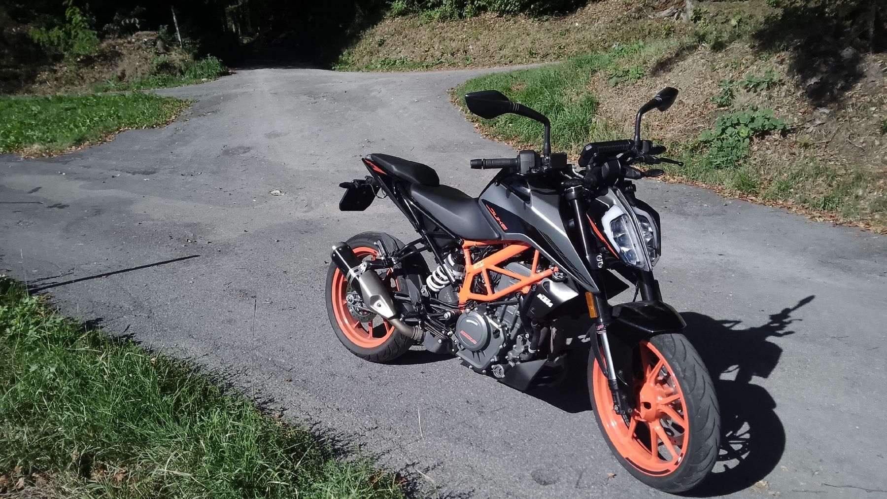 KTM Strada: KTM 390 Duke 2021 – Usato da Seedorf BE venduto da Bern2024