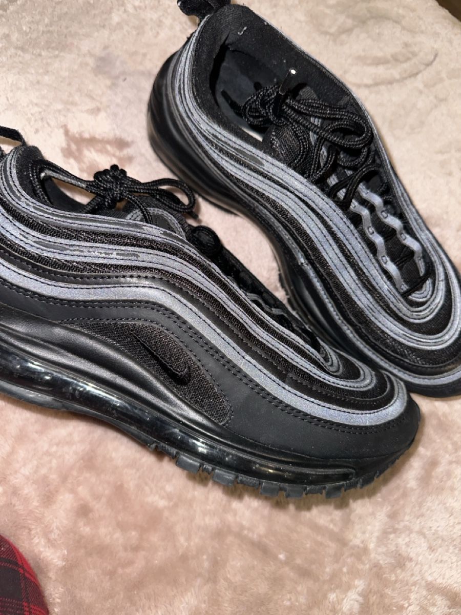 Nike Chaussures hommes: Nike Air Max 97  – D'occasion à Pratteln par nah_v6j7 1