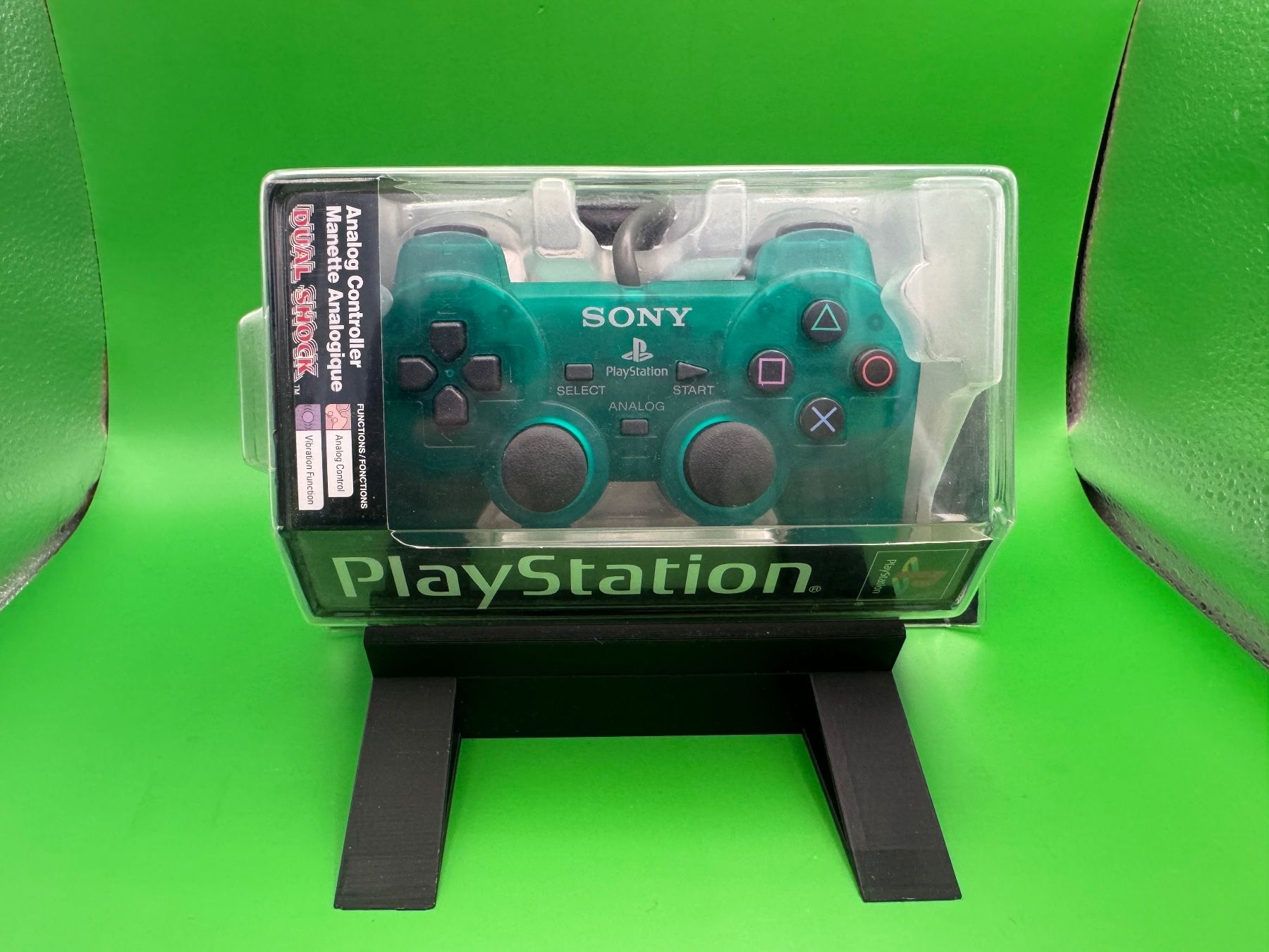 Sony Controller: Sony Playstation Controller Dual Shock OVP – Nuovo (secondo la descrizione) da Bettlach venduto da awi_7jcb