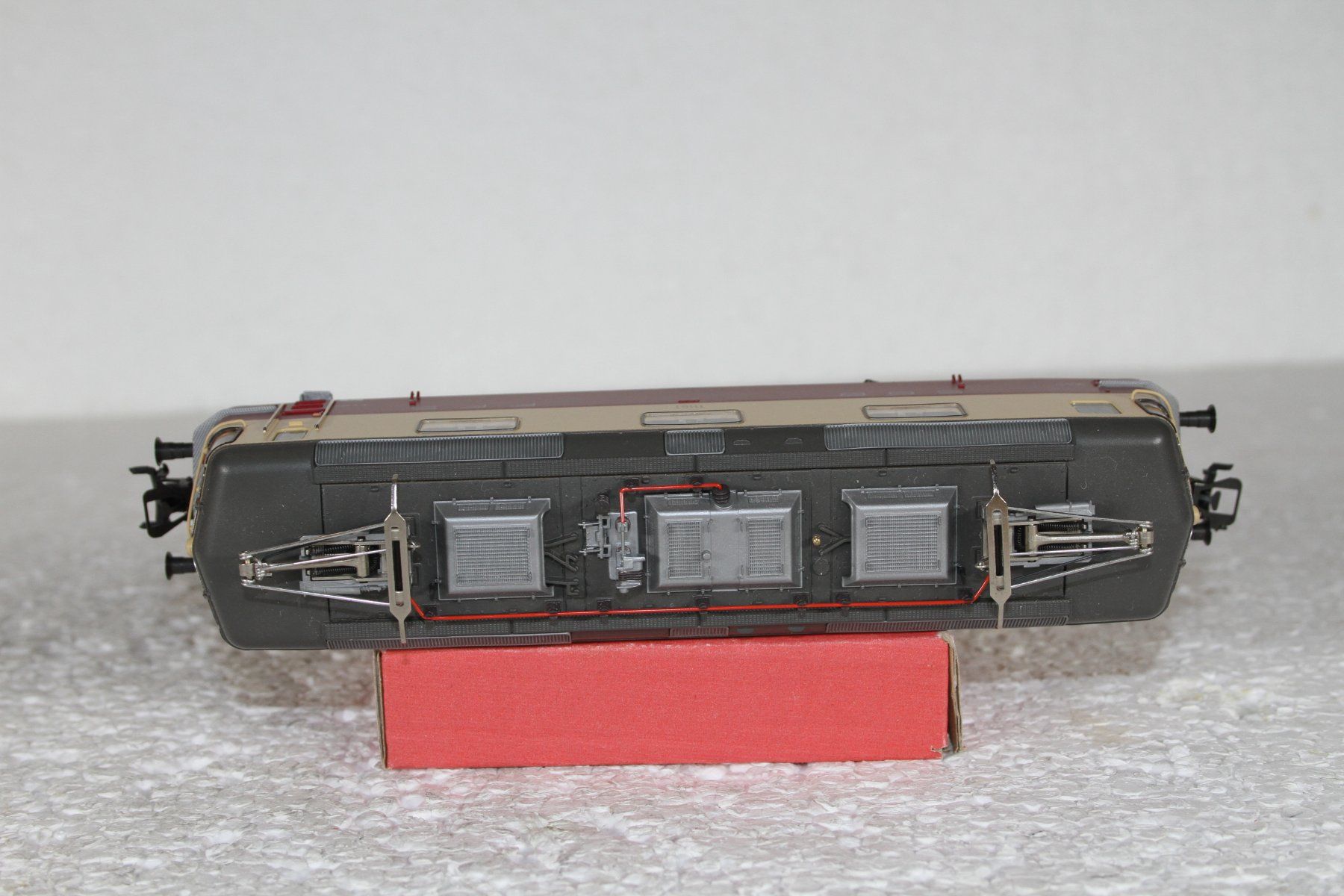 Märklin Modellini di ferrovie: Märklin  SBB TEE Re 4/4  delta/digital – Usato da Triesen venduto da gleis8 6