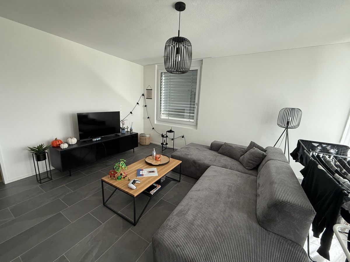 Sofas: Gemütliches Ecksofa, Grau, Cord! – Gebraucht aus Suhr von axsps 1