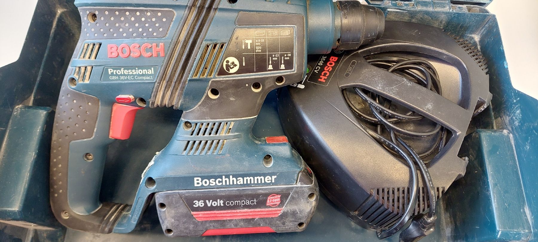 Bosch Trapani: BOSCH Bohrhammer GBH 36V-EC – Usato da Rapperswil SG venduto da Indoc 1