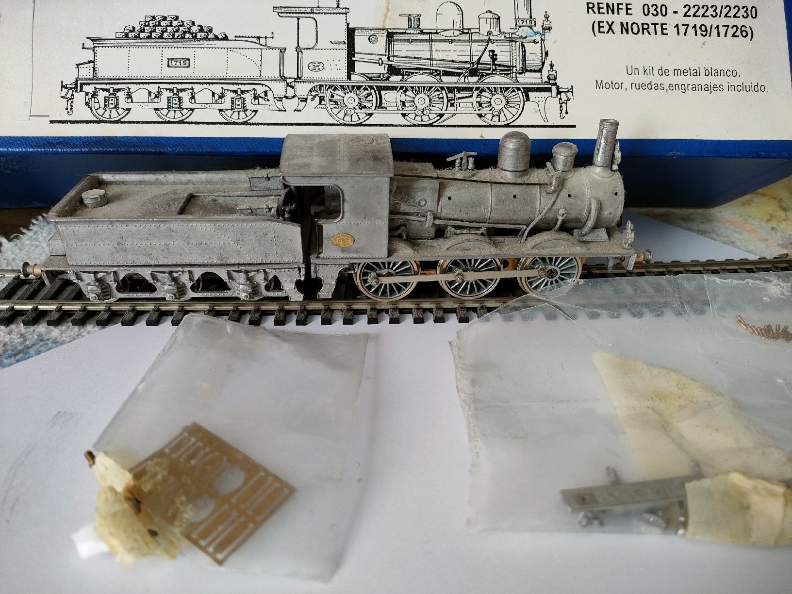 Modelleisenbahnen: HO Renfe O30 Schlepptender Oldtimer Dampflok Bausatz – Neu (gemäss Beschreibung) aus Augst BL von  3