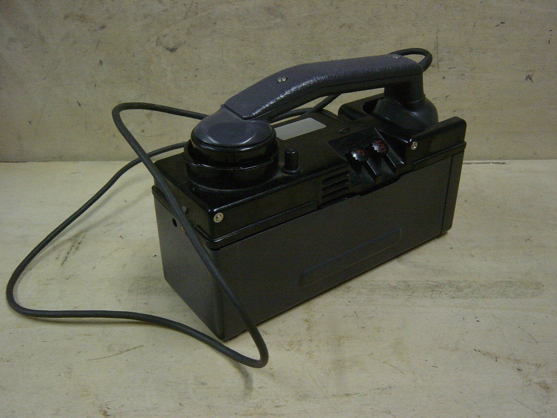 Telefone: Tischtelefon T.Tf.-53 Schweizer Armee – Gebraucht aus Safenwil von  3