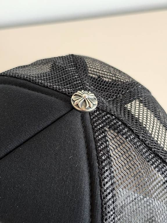Altro in  Abbigliamento & Accessori: Chrome Hearts Trucker-Cap Paris – Nuovo e nell'imballaggio originale da Schlieren venduto da 4driatik 2