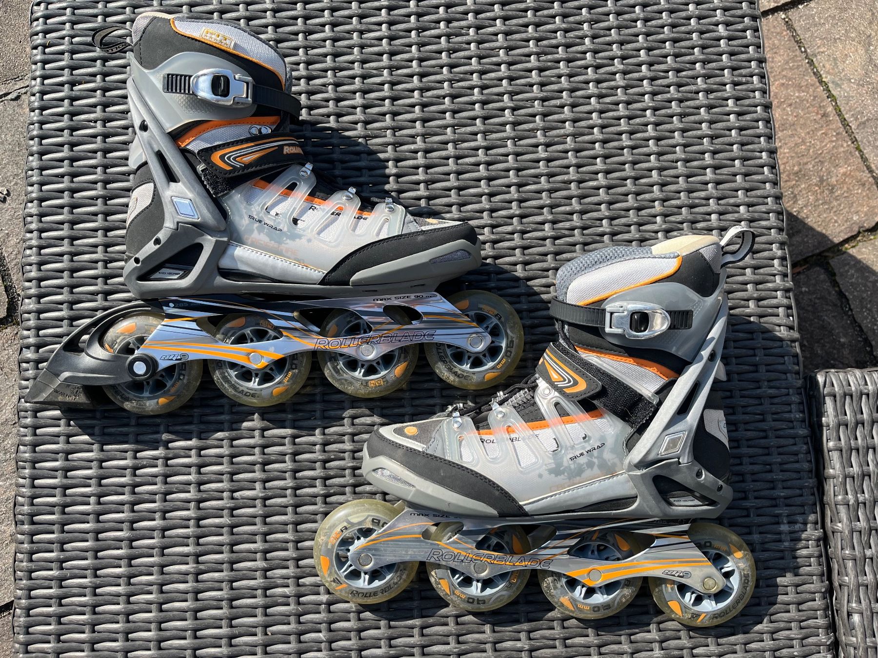 Pattini in linea & Pattini a rotelle: Inline Skates Rollerblade Crossfire 90 XR, Grösse 43 – Nuovo (secondo la descrizione) da Hünenberg See venduto da tonybee