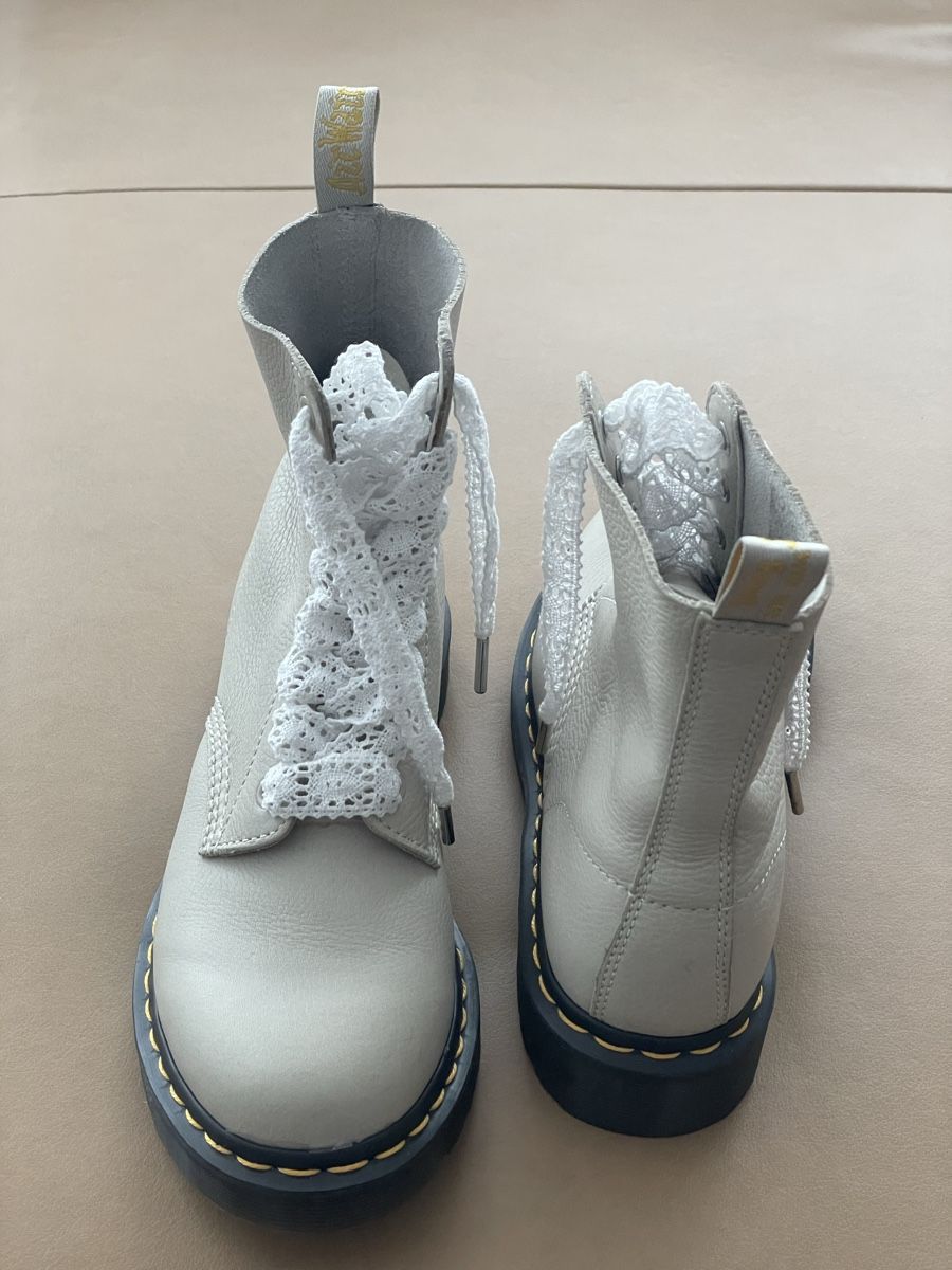 Dr. Martens Scarpe da uomo: Dr. Martens Pascal, Gr. 40, Leder, Cream-Greige – Usato da Corcelles NE venduto da gingerbrain
