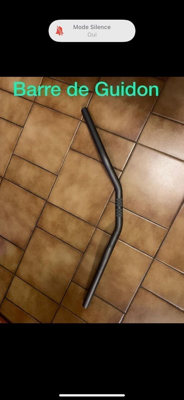 Haut-parleurs: Barre guidon Yamaha nitro – D'occasion à Veyrier par kimedovapa
