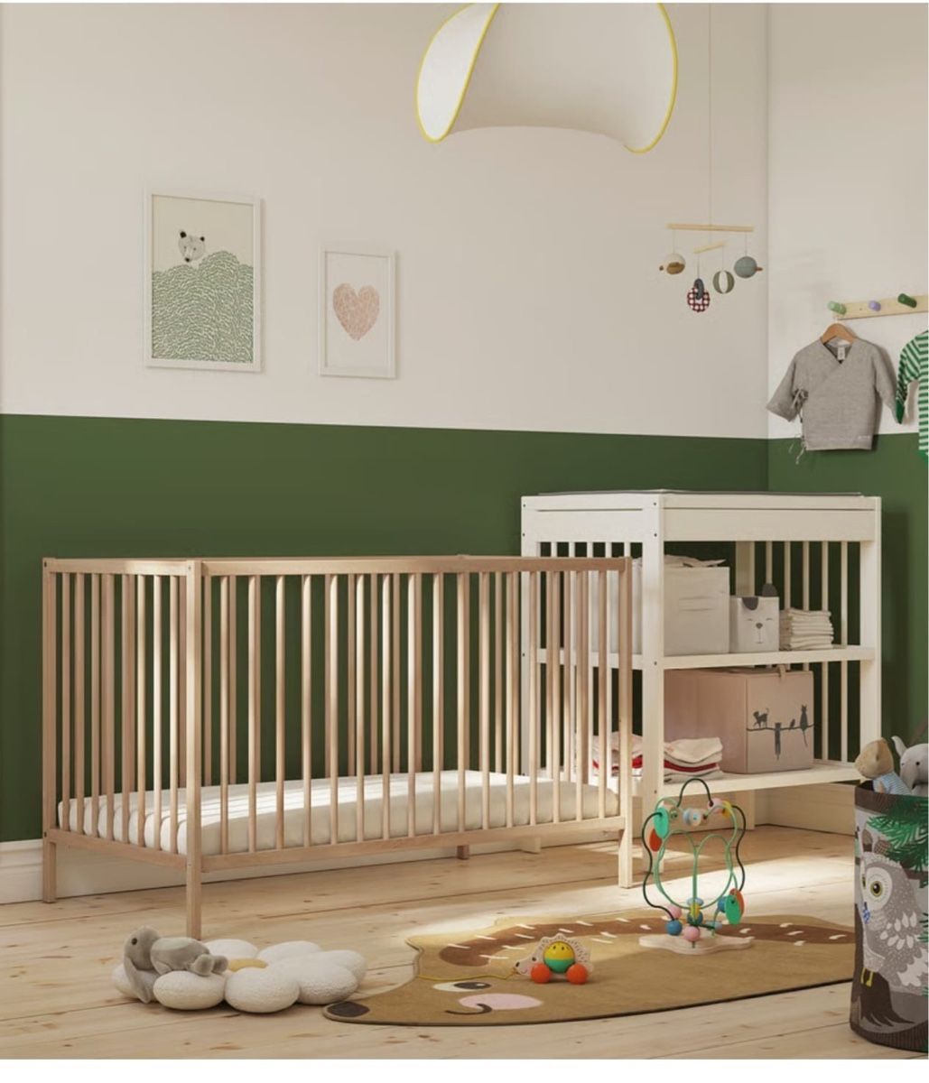 Letti: Gitterbett Holz – Nuovo (secondo la descrizione) da Embrach venduto da fabiennejessica