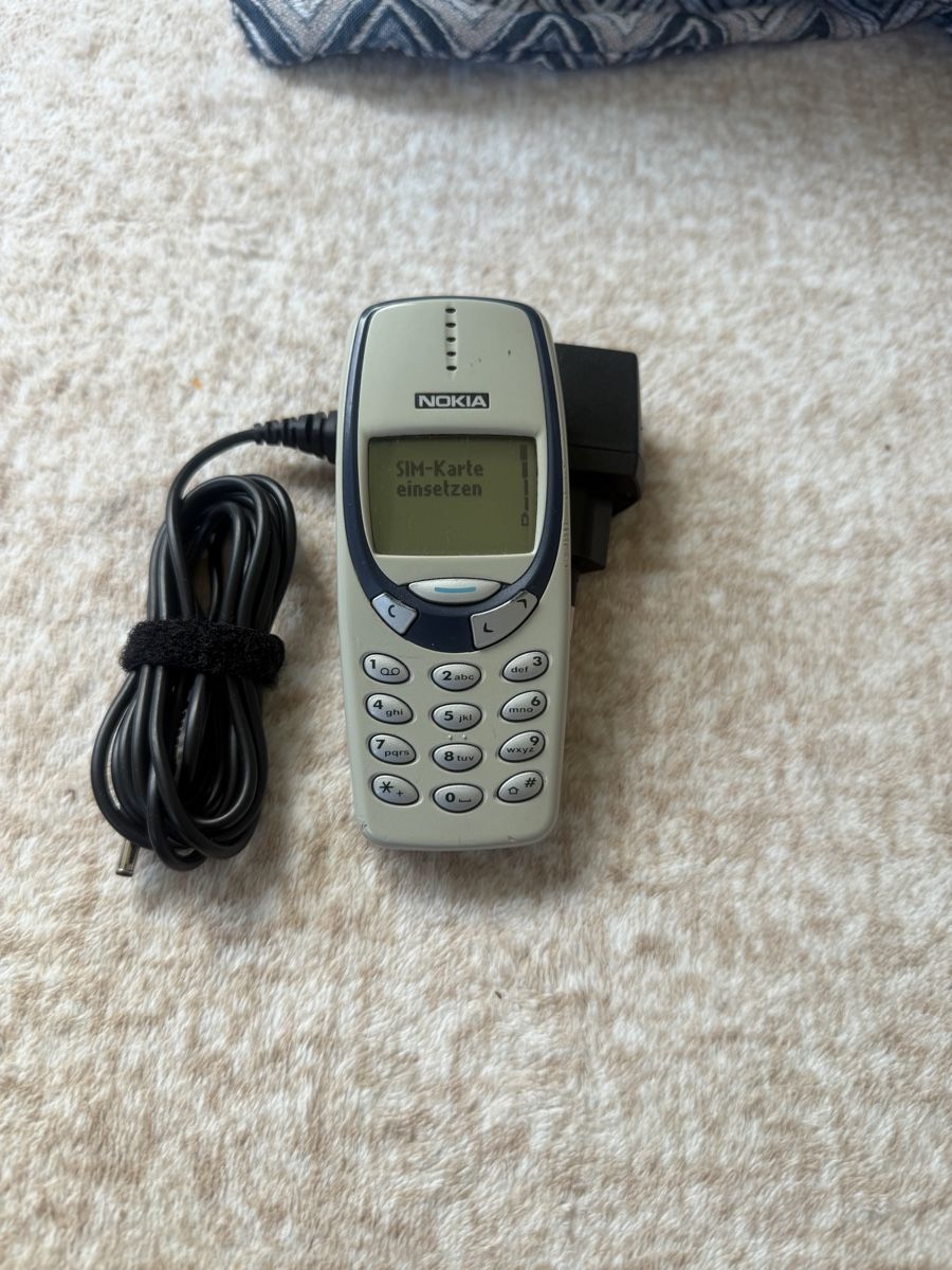 Nokia Telefoni cellulari / Smartphones: Nokia 3310 inkl Lgerät – Usato da Regensdorf venduto da mex5145