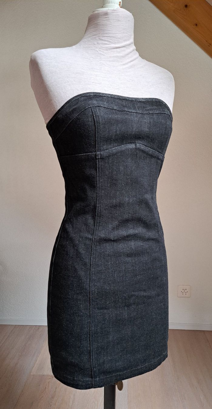 Miss Sixty Kleider: Miss Sixty 2 Kleider – Gebraucht aus Reutigen von IrisFashion 1
