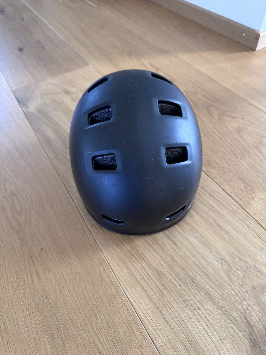 Caschi: Kinder Velohelm KU 48-52cm – Usato da Oltingen venduto da Funnyface 1
